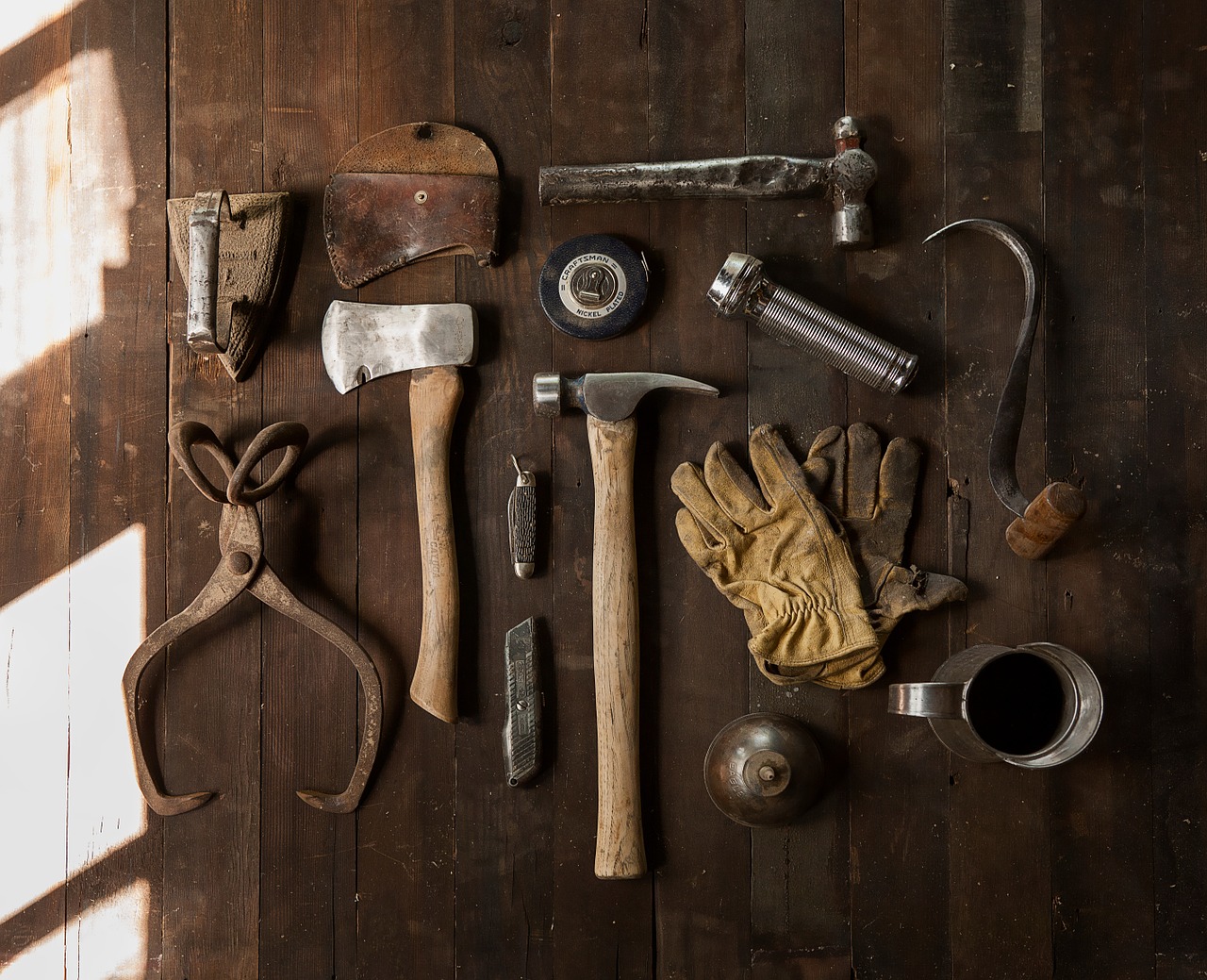 The Best Side Hustles for a Carpenters
